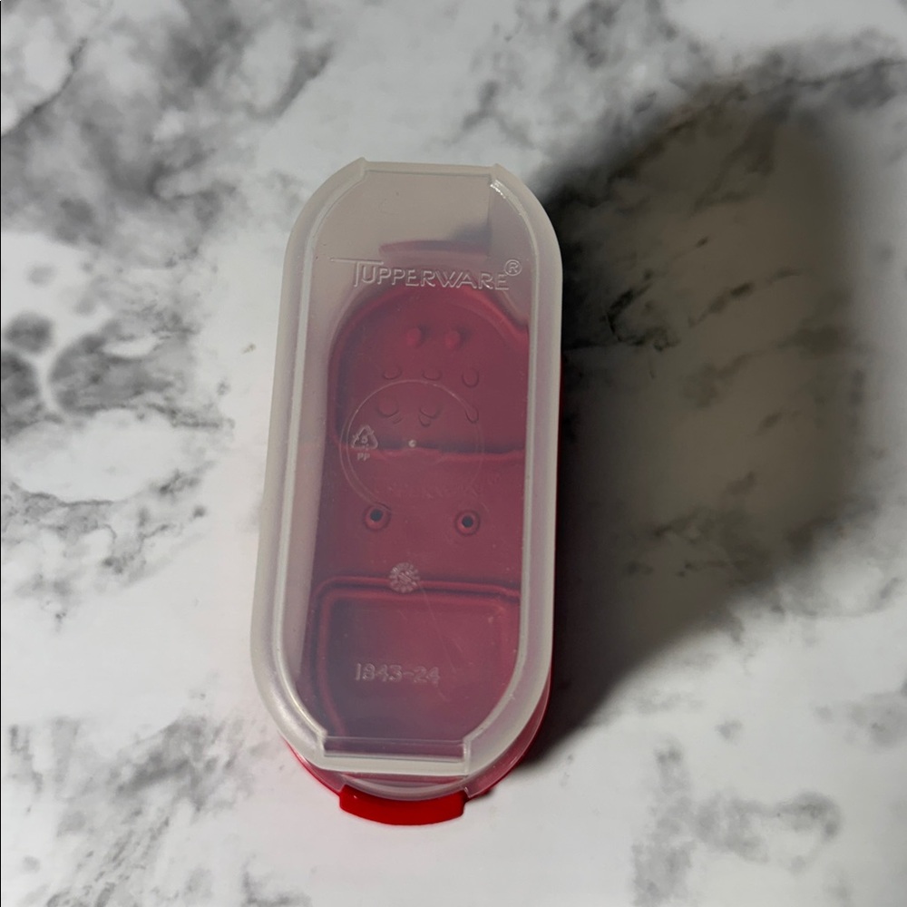 Red and Clear Food Storage Container - Picture 6 of 8
